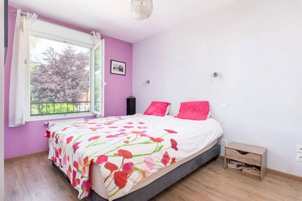 Maison 6 pièces – 5 chambres – Jardin