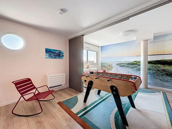 Villa d'exception avec piscine - 191 m2 - 7 pièces