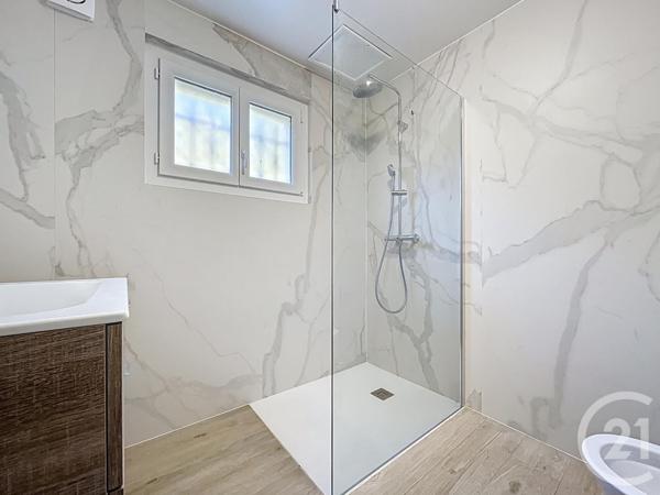 Maison à vendre  6 pièces - 161,33 m2 SABRAN - 30