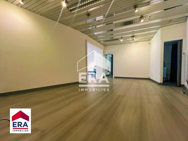 Local commercial Carpentras avec cour à fort potentiel