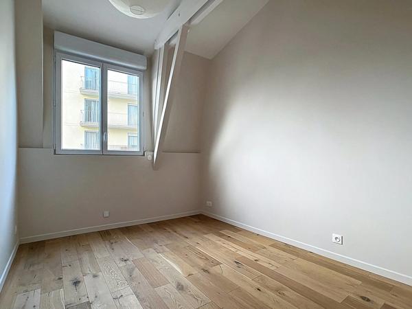 Maison à vendre 5 pièces COURBEVOIE (92) 5' GARE D'ASNIERES