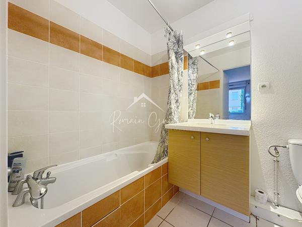 Millau (12100) APPARTEMENT F2 DE 39,30 M² AVEC TERRASSE