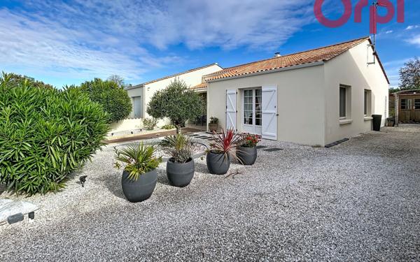 Maison à vendre    4 pièces •  Talmont-Saint-Hilaire