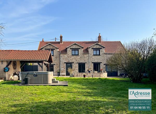 Maison à vendre à Saint Maurice Montcouronne 155 m2