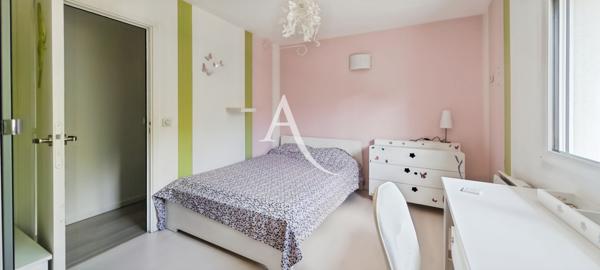 Maison Bois D Arcy 6 pièce(s) 129 m2