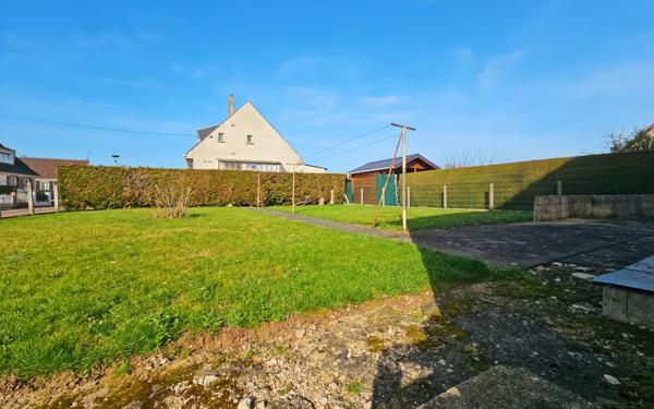 Maison à vendre    7 pièces •  Estrées-Saint-Denis