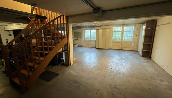 BELLE MAISON • MARCQ-EN-BAROEUL • 167 m² • JARDIN 200 m²
