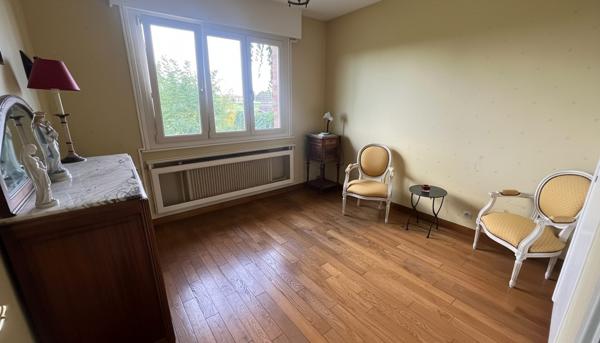 BELLE MAISON • MARCQ-EN-BAROEUL • 167 m² • JARDIN 200 m²