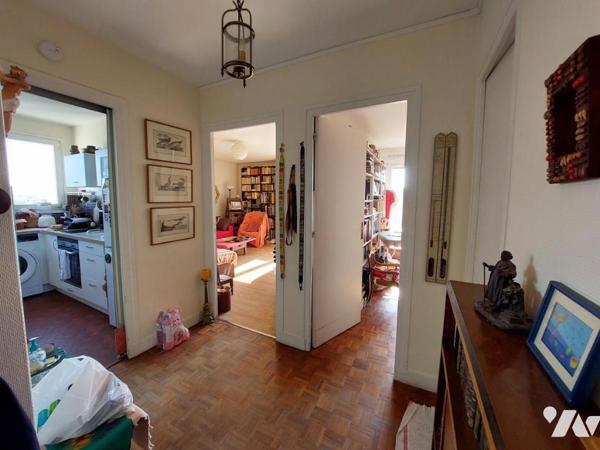 APPARTEMENT F2 AVEC BALCON + PARKING SOUS SOL + CAVE