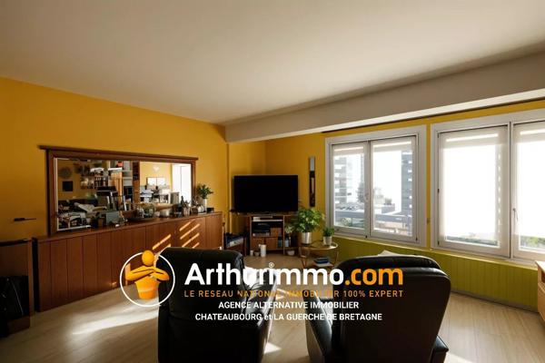 Vente                                                      Maison
                        
                     7 pièces                      139 m2                     à Vitré