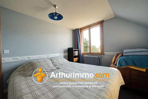 Vente                                                      Maison
                        
                     7 pièces                      139 m2                     à Vitré