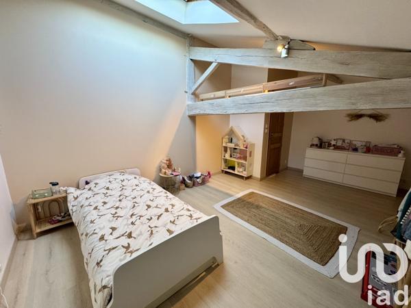 Maison à vendre 5 pièces 255 m² Chalandray