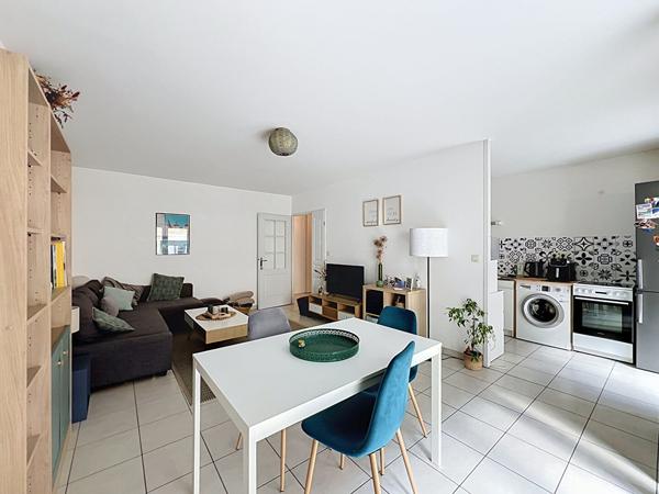 A LOUER ANGERS T3 71.37 m² (BALCON + PARKING EN SOUS-SOL)