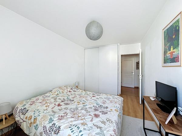 A LOUER ANGERS T3 71.37 m² (BALCON + PARKING EN SOUS-SOL)