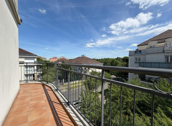 Appartement Bussy Saint Georges 4 pièce(s)