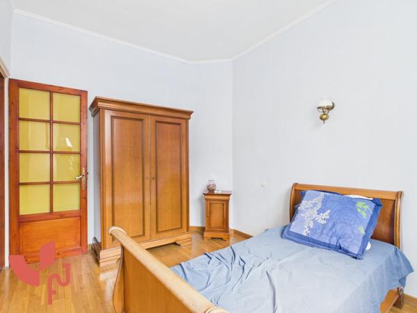 Maison 4 pièces, garage et extérieur