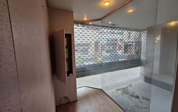 Vente Local commercial Bagnols-sur-ceze   