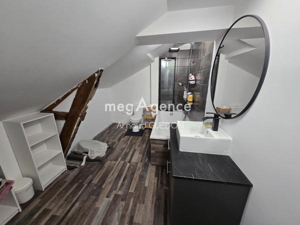 Maison à Vernoil-le-Fourrier, 49390 - 6 pièces 130m²