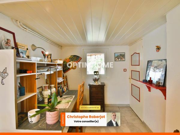 Maison atypique de 104 m2 rénovée (classifiée en C énergétiquement) en lisière de forêt