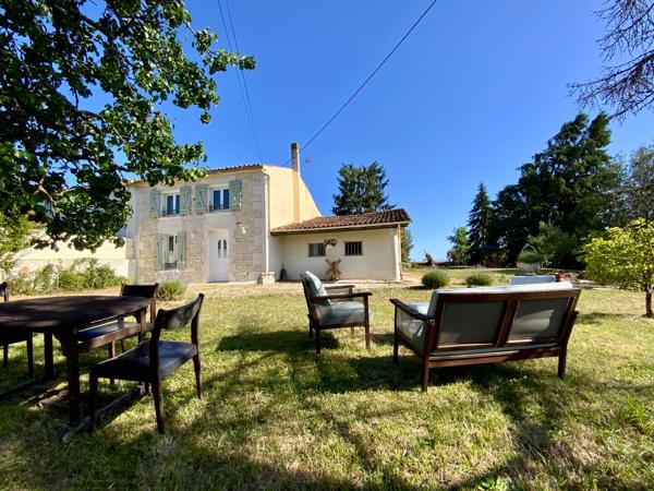Trespoey appartement 3 chambres ,garage et caves