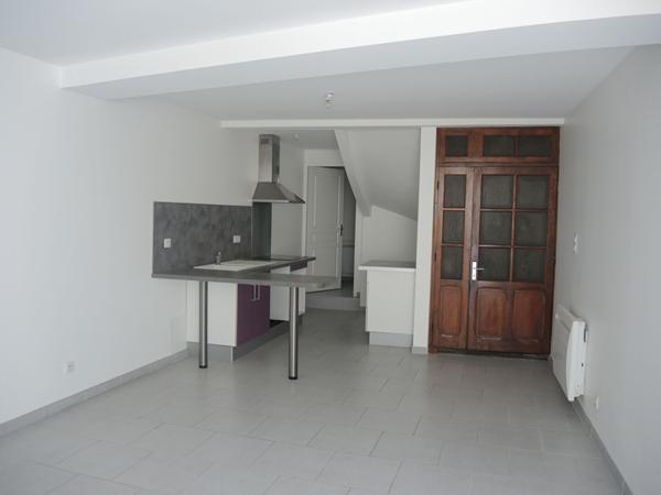 Maison LAROQUE D'OLMES 3 pièce(s) 83 m2