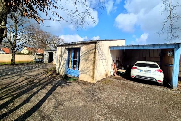 Maison
         5 pièces
        - 184 m² 334 000 € *