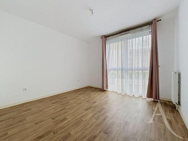 Appartement Mantes La Ville F4 - 74 m² - Balcon proximité gare Mantes la jolie