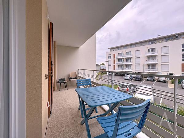 Appartement Mantes La Ville 4 pièce(s) 74 m2 2 chambres balcon gare