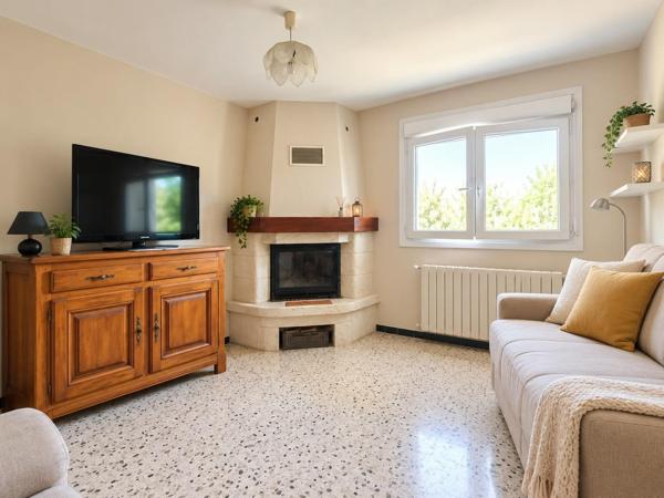 Maison belle superficie + double garage + jardin