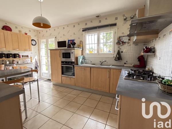 Maison à vendre 6 pièces 140 m² Pompignac