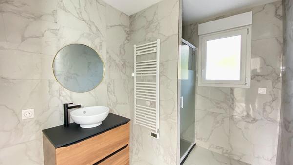 Maison Le Genest-saint-isle 6 pièce(s) 105 m2
