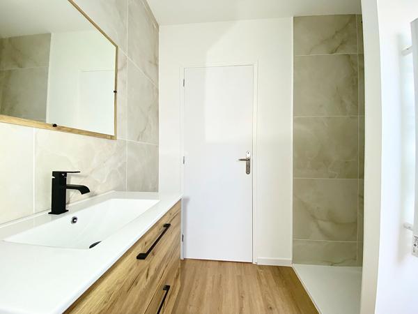 Maison Le Genest-saint-isle 6 pièce(s) 105 m2