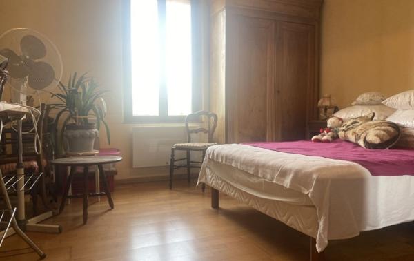 Vente Maison 4 pièces - dépendances - cour Domessin   