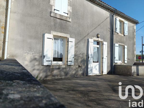 Maison de village 6 pièces de 170 m² à Mouilleron-Saint-Germain (85390)