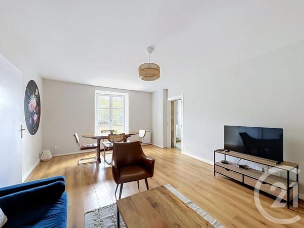 Maison à vendre  4 pièces - 99 m 2   LONGEVILLE LES METZ  - 57