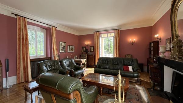 Demeure de charme du XVIIIe siècle - Cachet exceptionnel et vue dominante Saint laurent les tours