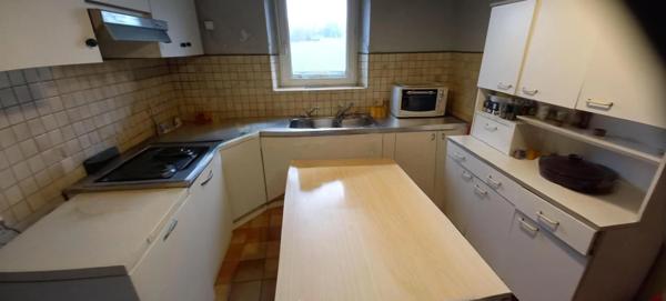 Maison en pierres à Botsorhel (29)