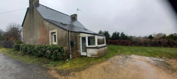 Maison en pierres à Botsorhel (29)