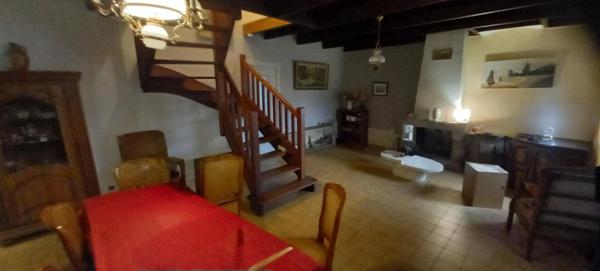 Maison en pierres à Botsorhel (29)