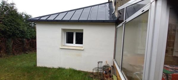 Maison en pierres à Botsorhel (29)