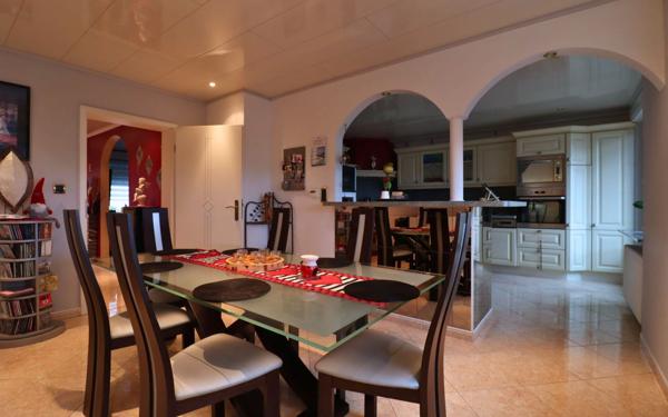 Maison à vendre    4 pièces • 110 m2 L'Hôpital