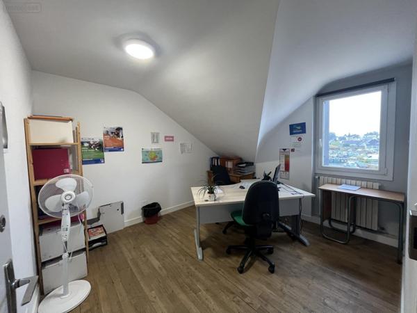 Immeuble à vendre à Ploërmel dans le Morbihan (56800), ref : VI085-56044