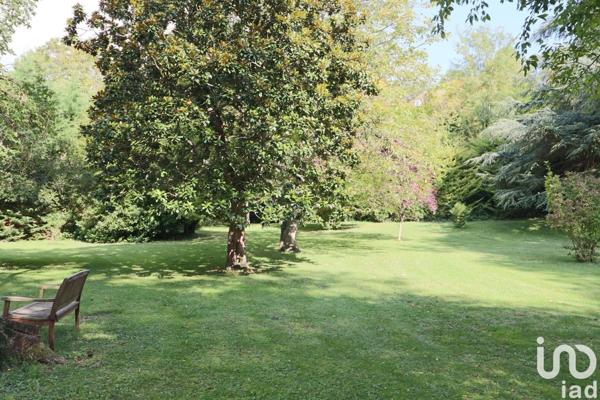 Maison 6 pièces de 195 m² à Épernon (28230)