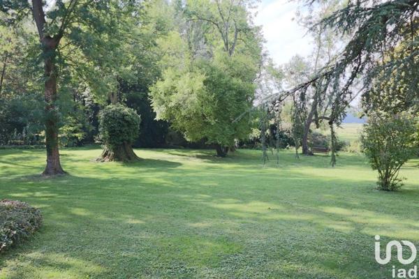 Maison 6 pièces de 195 m² à Épernon (28230)