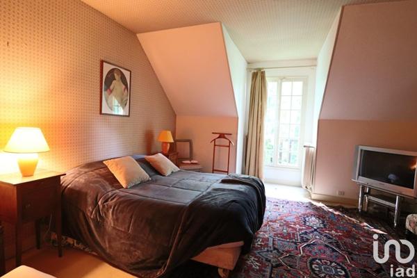 Maison 6 pièces de 195 m² à Épernon (28230)