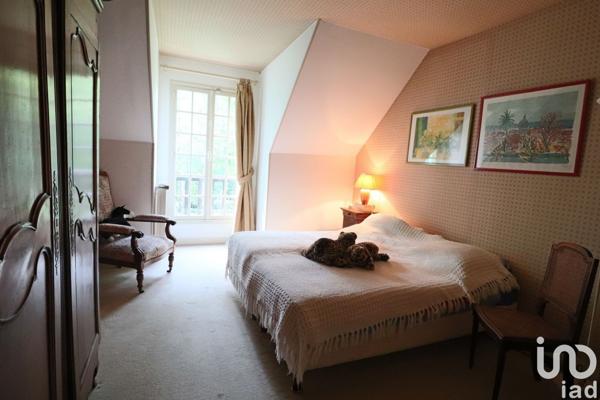 Maison 6 pièces de 195 m² à Épernon (28230)