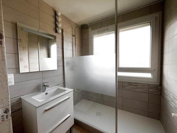 Appartement
                                                                                                                                                                                                                                                                                                                        2 pièce(s)                                                                                                                                                                                                          1 chambre(s)                                                                                                                                                                                                          51  m²