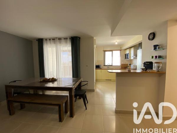 Appartement à vendre 2 pièces 55,73 m² Saint-Denis