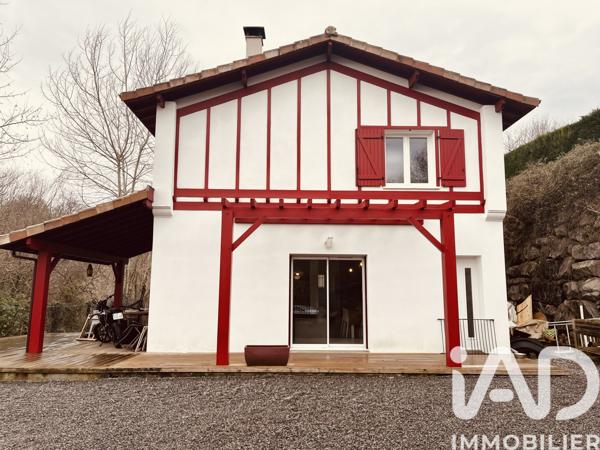 Maison à vendre 5 pièces 135 m² Saint-Pée-sur-Nivelle
