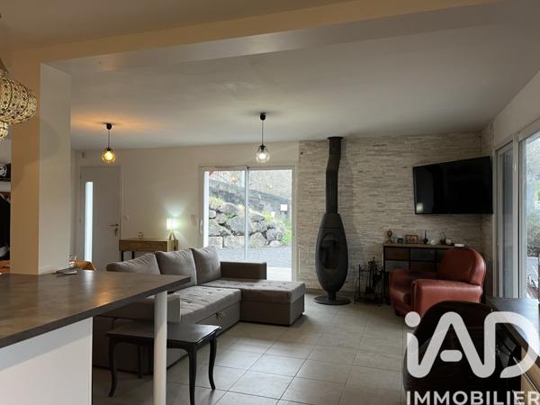 Maison à vendre 5 pièces 135 m² Saint-Pée-sur-Nivelle